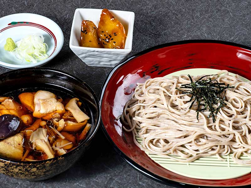 レストラン ななかまど