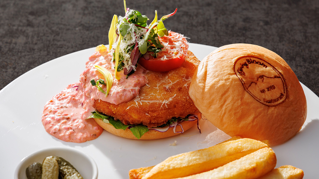 雪解けと新緑を眺めながら 春の訪れを感じるひととき