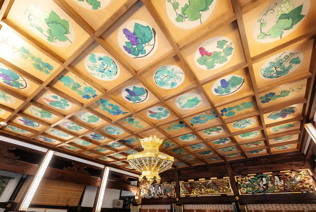 カタシモワイナリー（葡萄畑・街歩き）