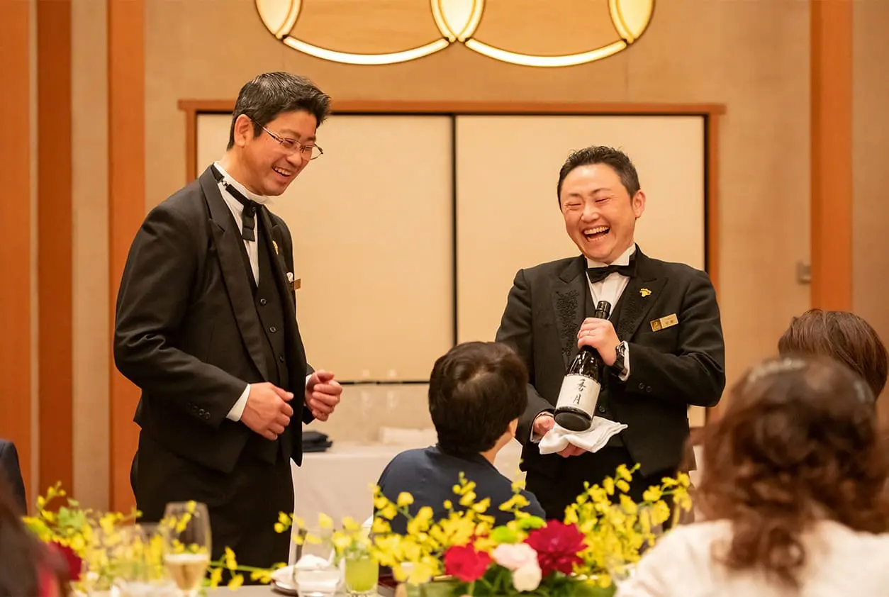 室瀬和美氏・十四代今泉今右衛門氏・内田篤呉氏を交えた夕食会