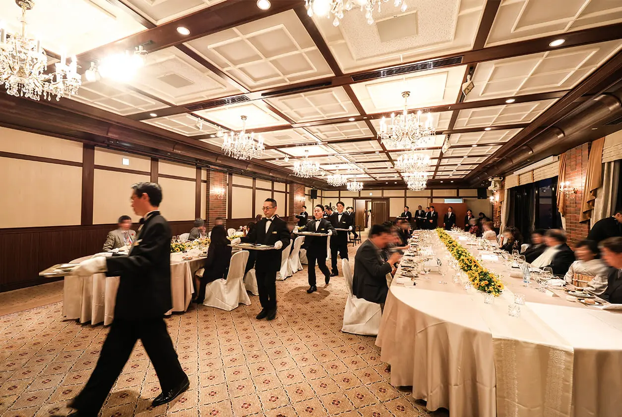 フランス料理 ル・トリアノンのメニューを復刻