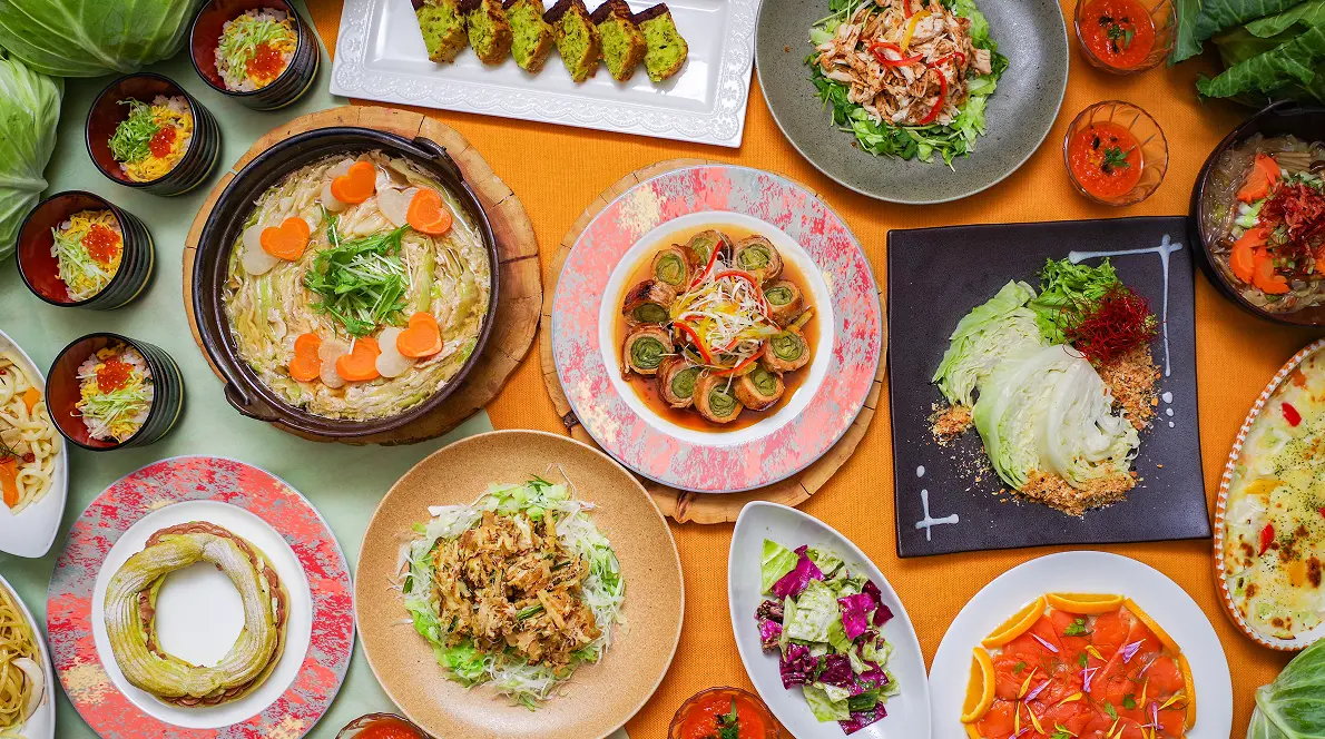 ディナーブッフェ《秋は万座でキャベツ419祭り》