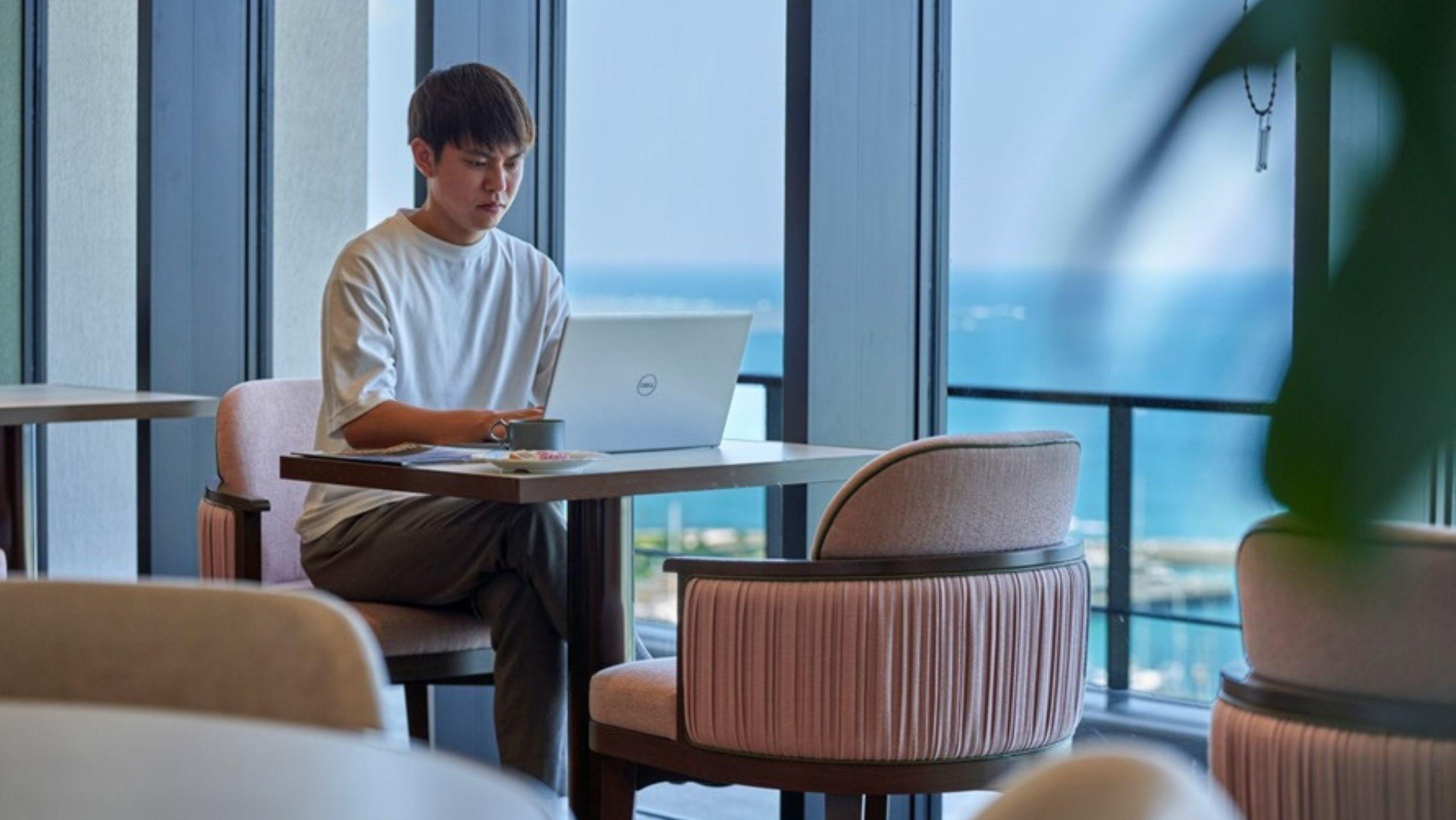 ワーケーション