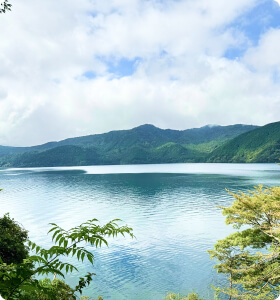 Scenic spots along the way