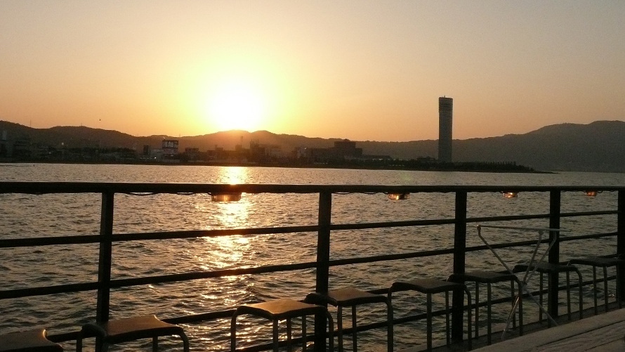 ホテルからお出かけするクルーズプラン_びわ湖からの夕景