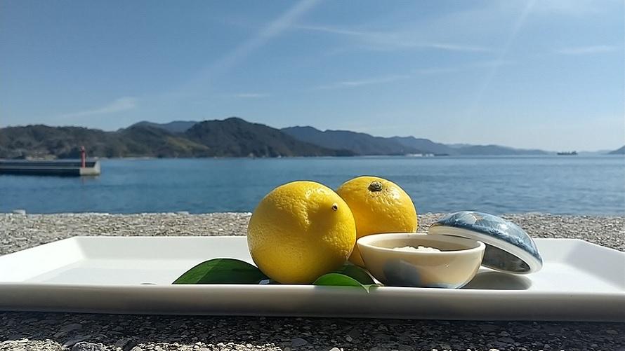 瀬戸内海で育ったレモンと爽やかなジャスミンをブレンドした香りをお楽しみいただけます。