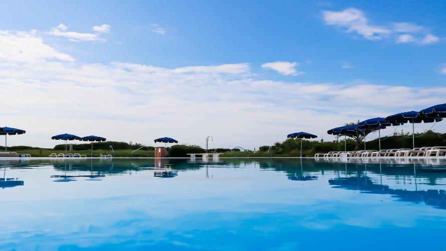 屋外プール営業期間延長について 鎌倉プリンスホテル