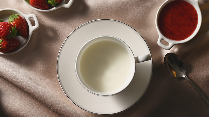 コーヒー、紅茶、いちごを使ったドリンクもおかわり自由！