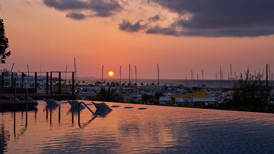 【3連泊以上でお得】