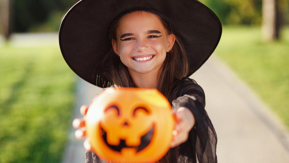 仮装して来店のお子さま無料