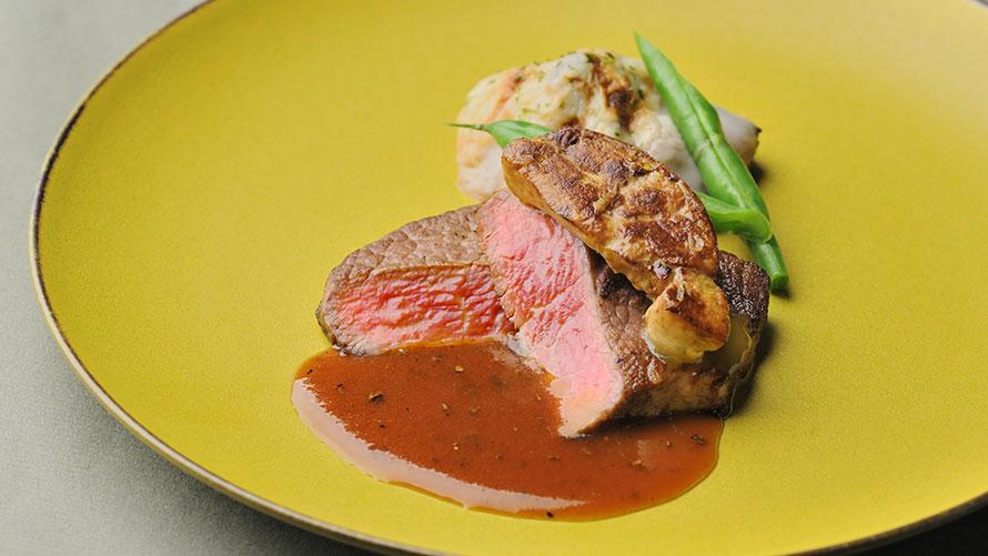 牛フィレ肉とフォアグラのロッシーニ風