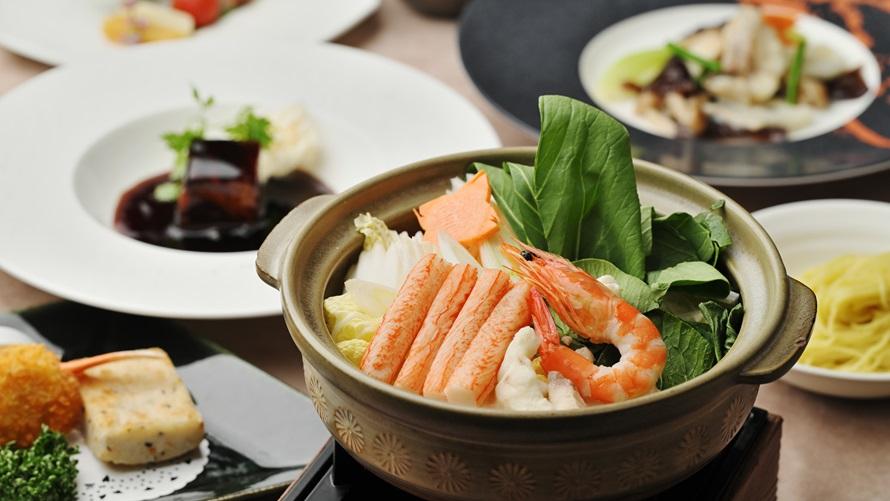 琵琶 ～蟹を味わう あったか白湯鍋～