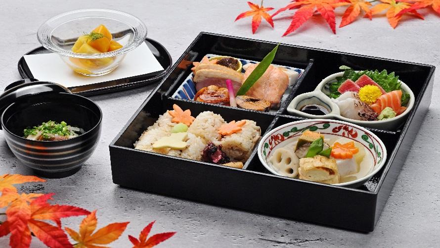 船上では滋賀の旬を盛り込んだ彩り豊かな和のお弁当をご用意