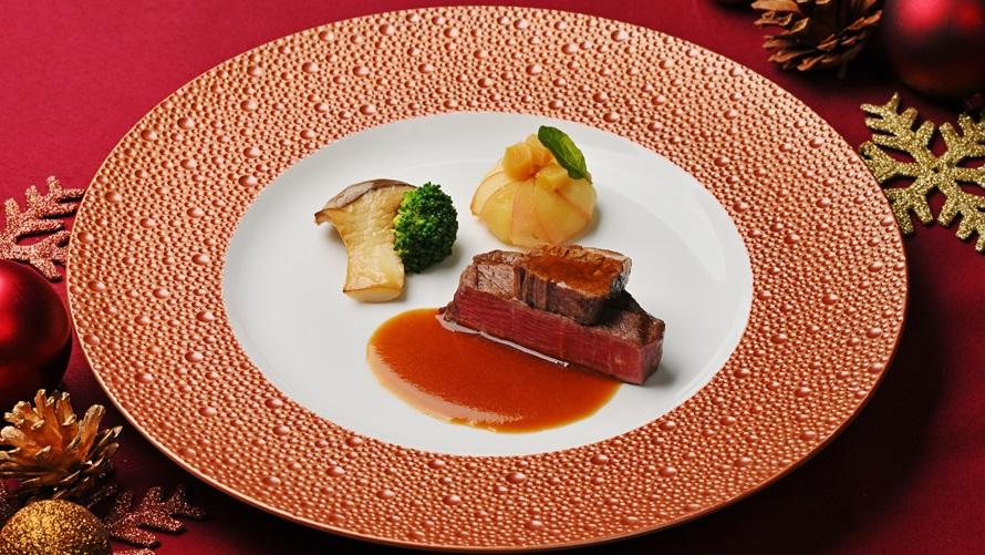 国産牛フィレ肉のグリルと頬肉のシチュー りんごと薩摩芋のグラタン添え 貴腐ワインのソース