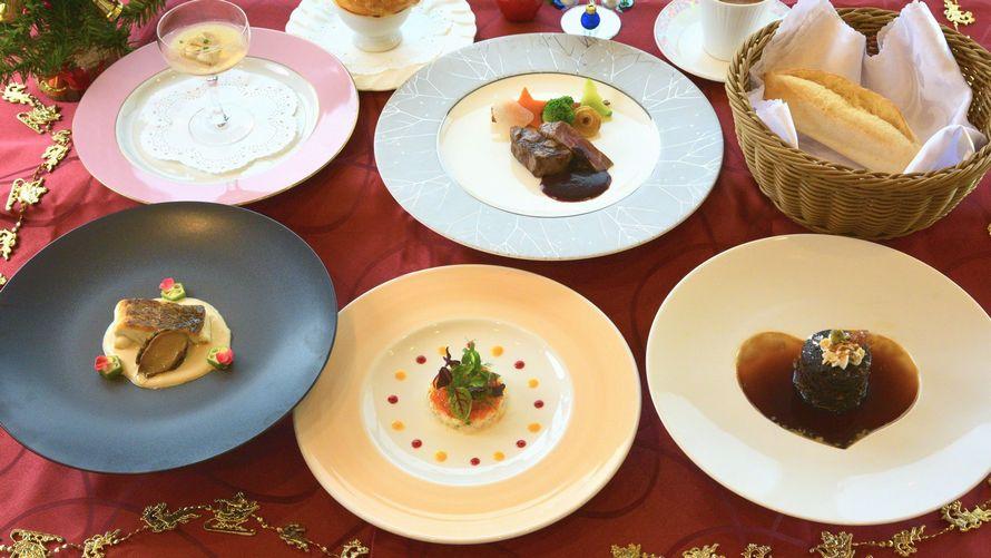 オーシャンフロントホテルで愉しむクリスマスステイ（夕朝食付き） 