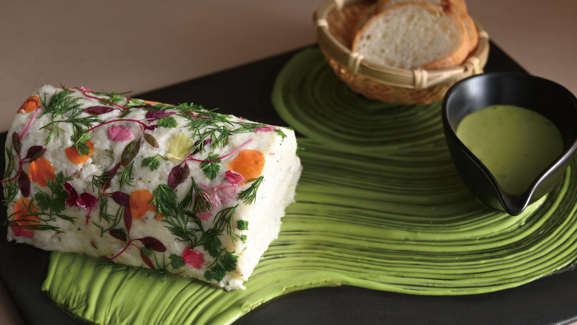 白身魚と安芸津じゃがいものブランダード　庭園風