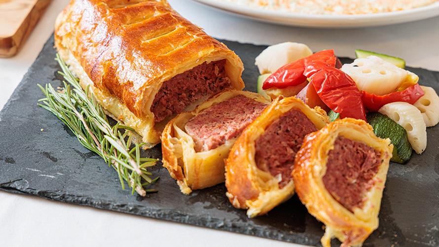 ミートローフのパイ包み焼