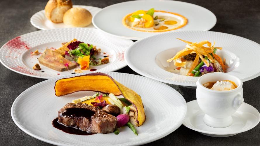 季節のコースメニュー付きステイ（夕・朝食付き）