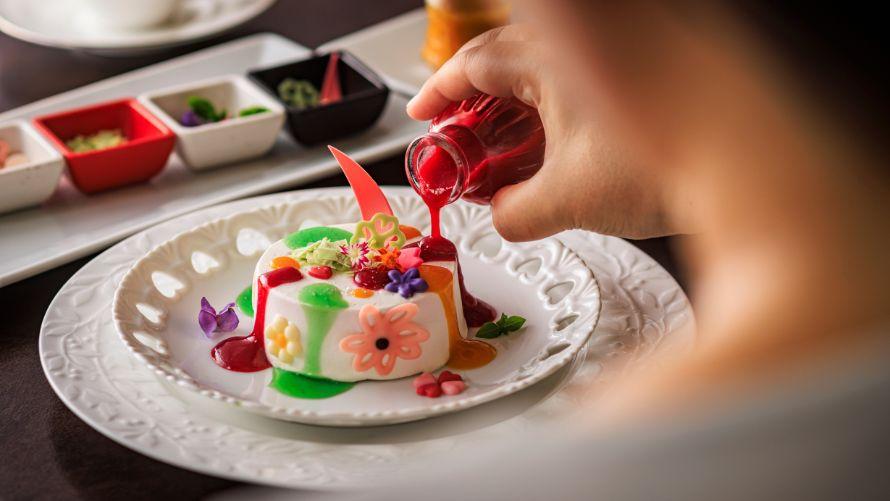 箱根ラリック美術館とコラボした、春の食べられるアート体験