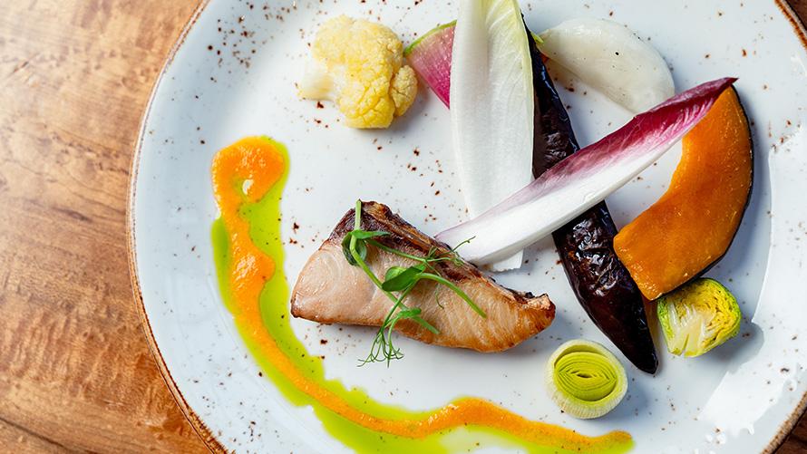 魚メイン料理例