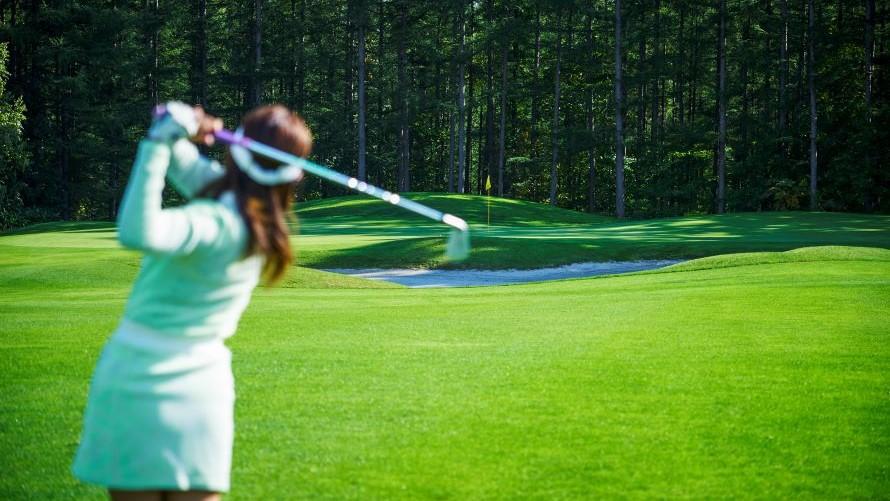 宿泊とゴルフがセットのお得なプランです。