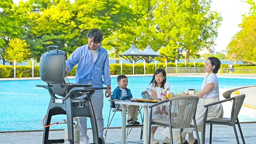 プール&湖畔BBQディナーで夏満喫ステイ
