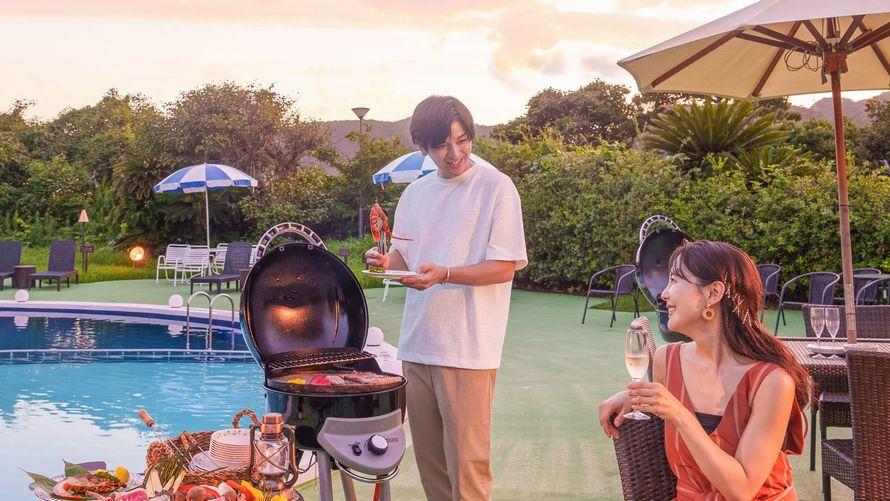 海で遊んだあとはプールサイドバーベキュー（夕朝食付き）