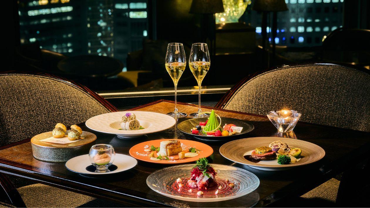 最上階39Fに位置する「DINING &amp; BAR TABLE 9 TOKYO」でのクリスマス限定ディナー