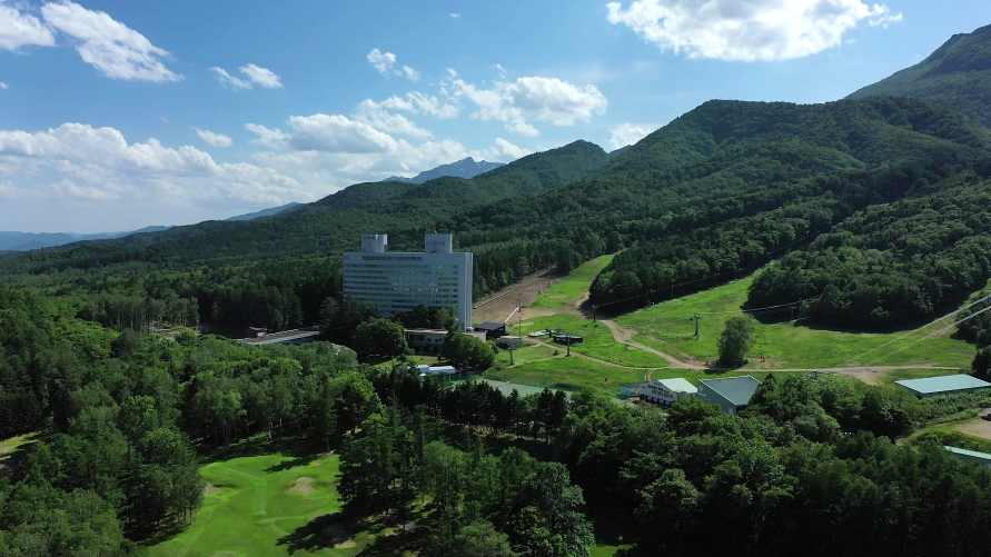 春のお得な宿泊プランで富良野観光を満喫