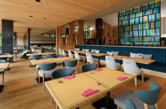 ALL DAY DINING LOUNGE/BAR Primrose