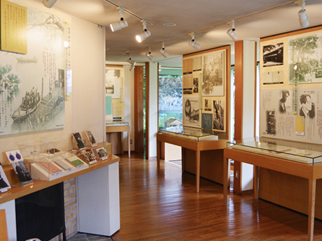 堀辰雄文学記念館_展示