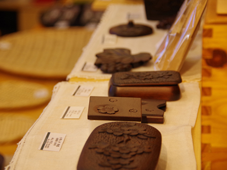 大坂屋家具店　下の店_内観