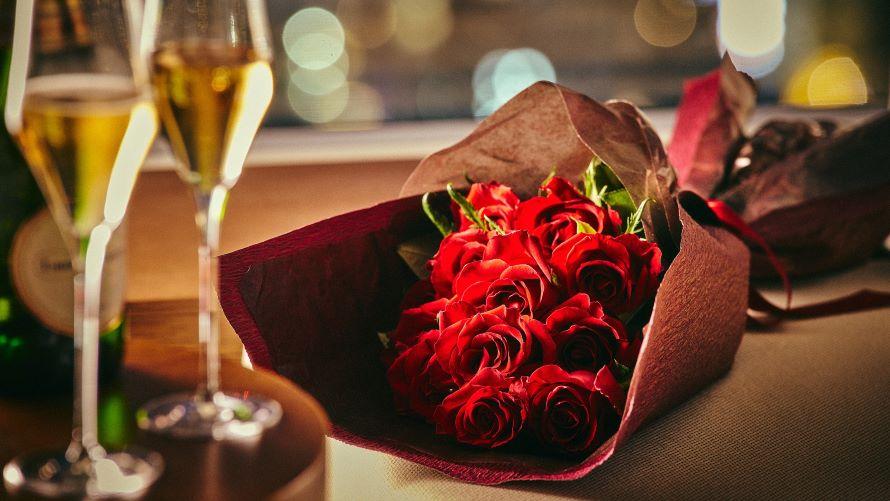 12本のバラに想いを込めて