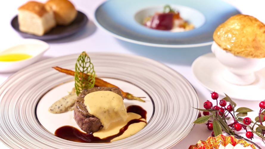 All-Day Dining OASIS GARDEN