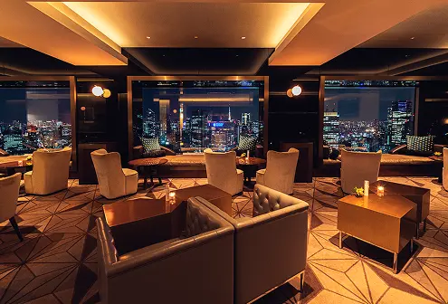 CLUB LOUNGE