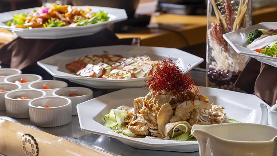 グループ昼食（ランチブッフェ）