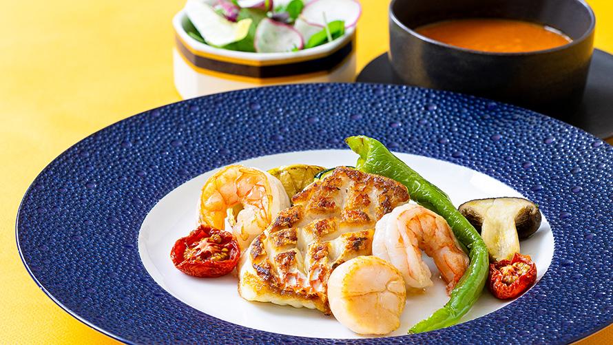 「シーフードセット」海の恵み鯛・帆立・海老を、香ばしく一皿に。