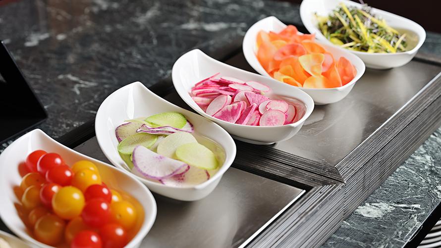 地元野菜を中心に彩りよく揃えた、ベジタブルガーデン。