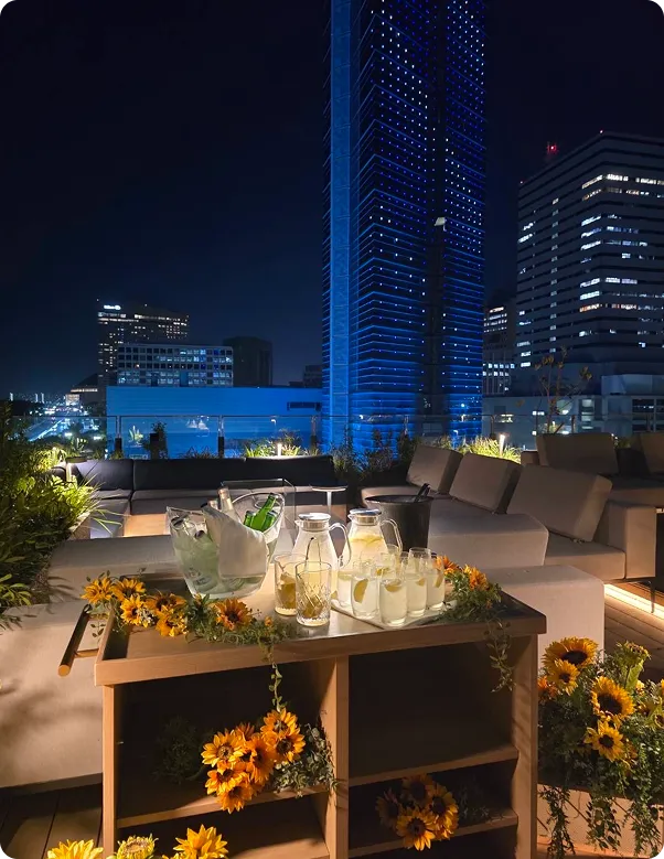 TERRACE BAR