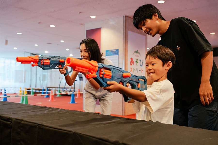 爽快シューティングゲーム「8-Shot Gun」