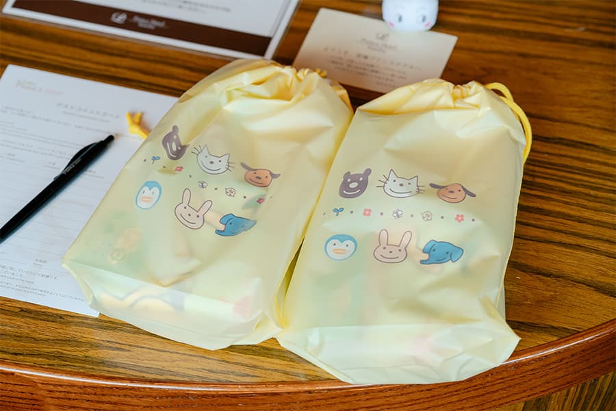 キッズアメニティにはハンドタオル・スリッパ・歯ブラシが