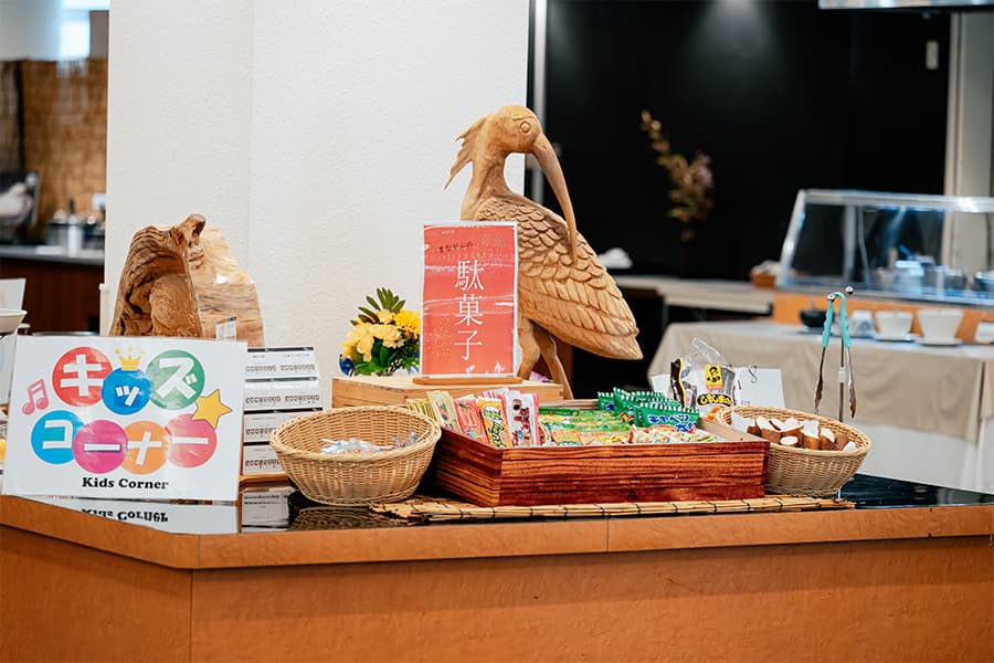 レストラン「アゼリア」にはキッズブッフェコーナーも