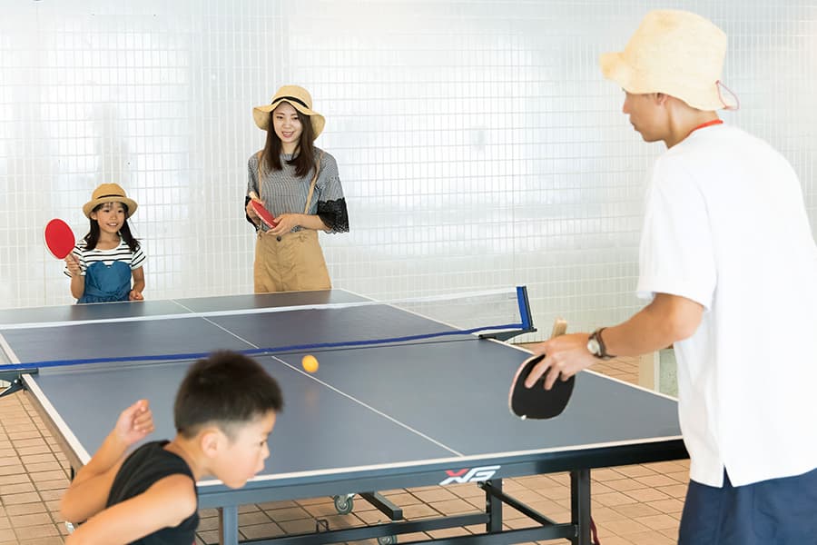 インドアスポーツで元気に体を動かそう｜卓球・バドミントン・パルクール体験