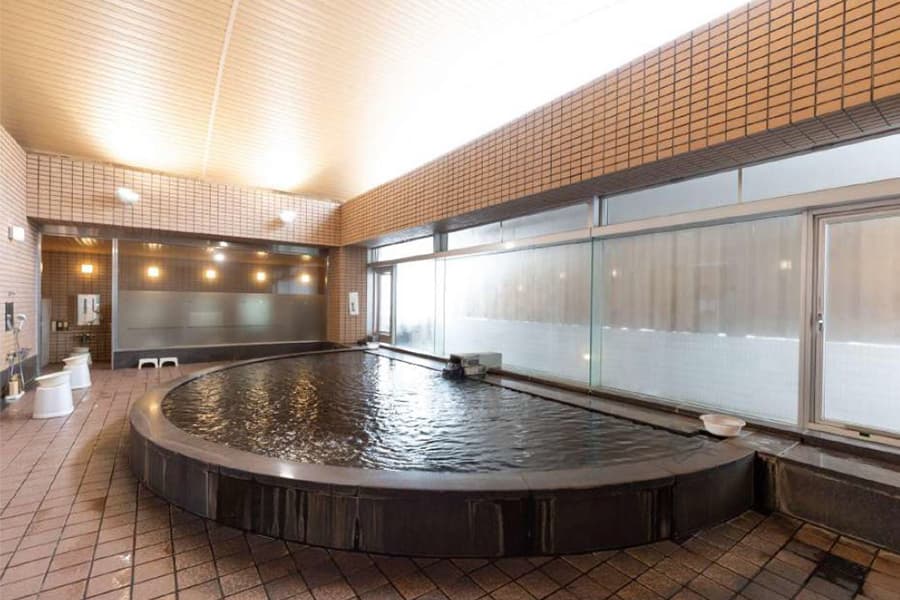 大浴場とサウナ