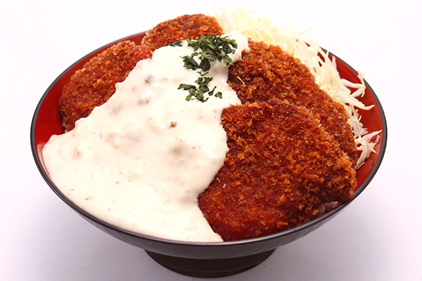 新潟食道 白いタルタルのたれカツ丼