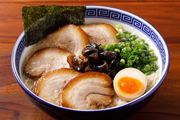 宇明屋 和豚もちぶたとんこつチャーシュー麺