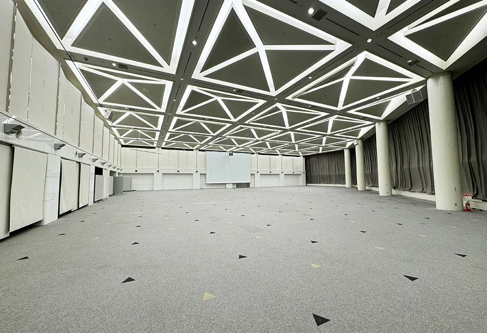 イベントホール「ブリザーディウム」