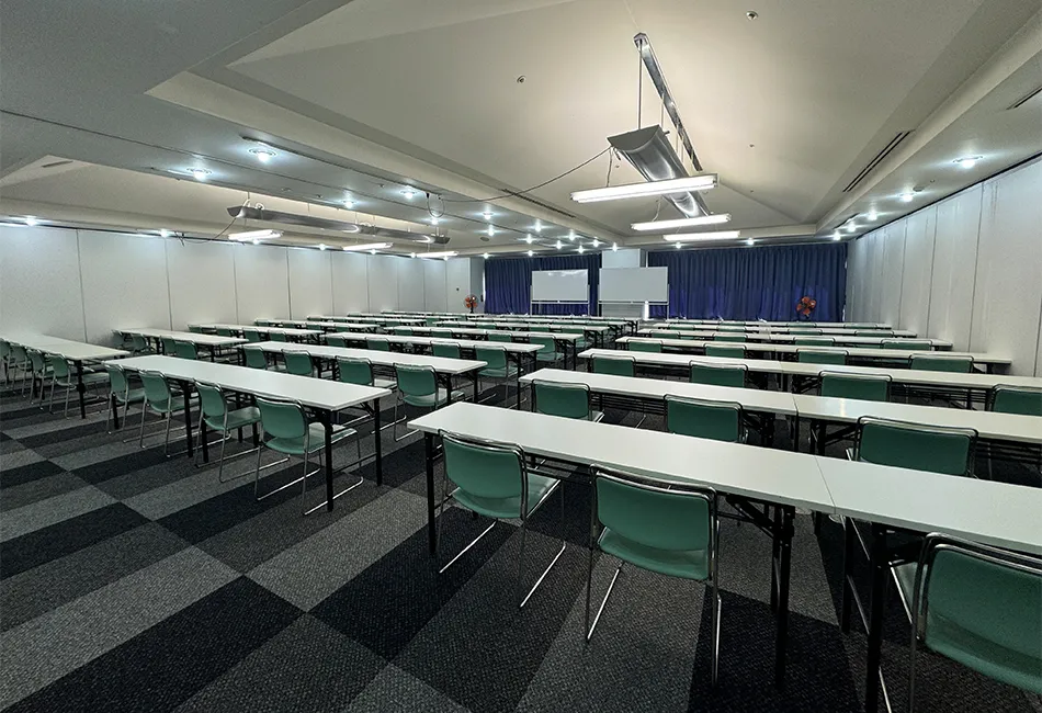 宴会場「三国」