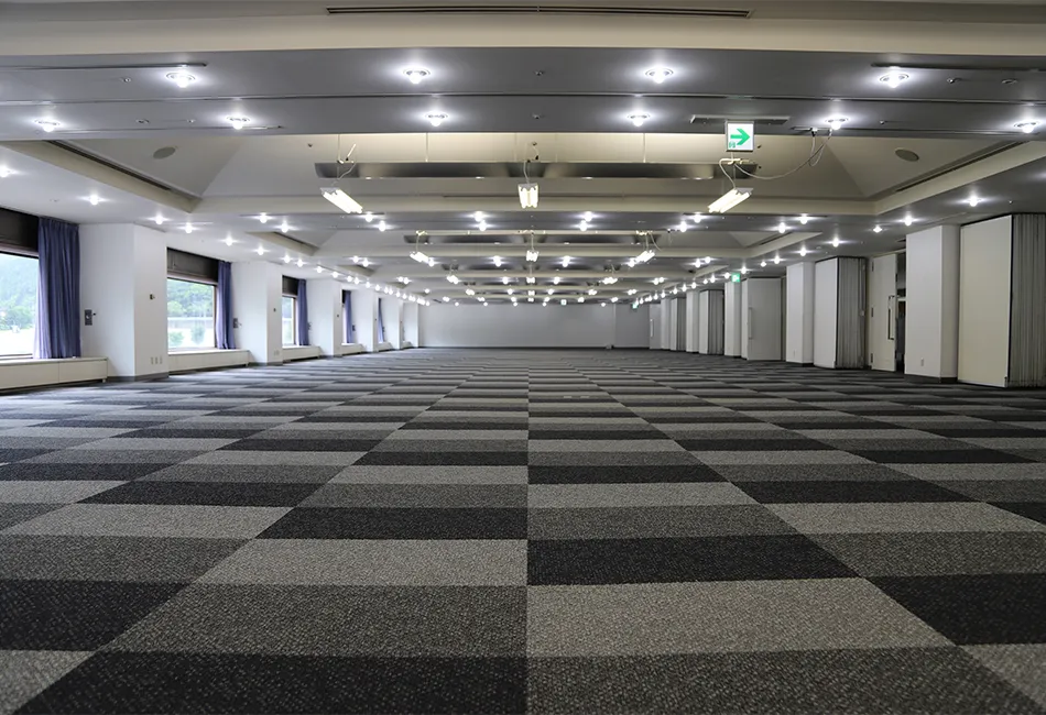 宴会場「三国」