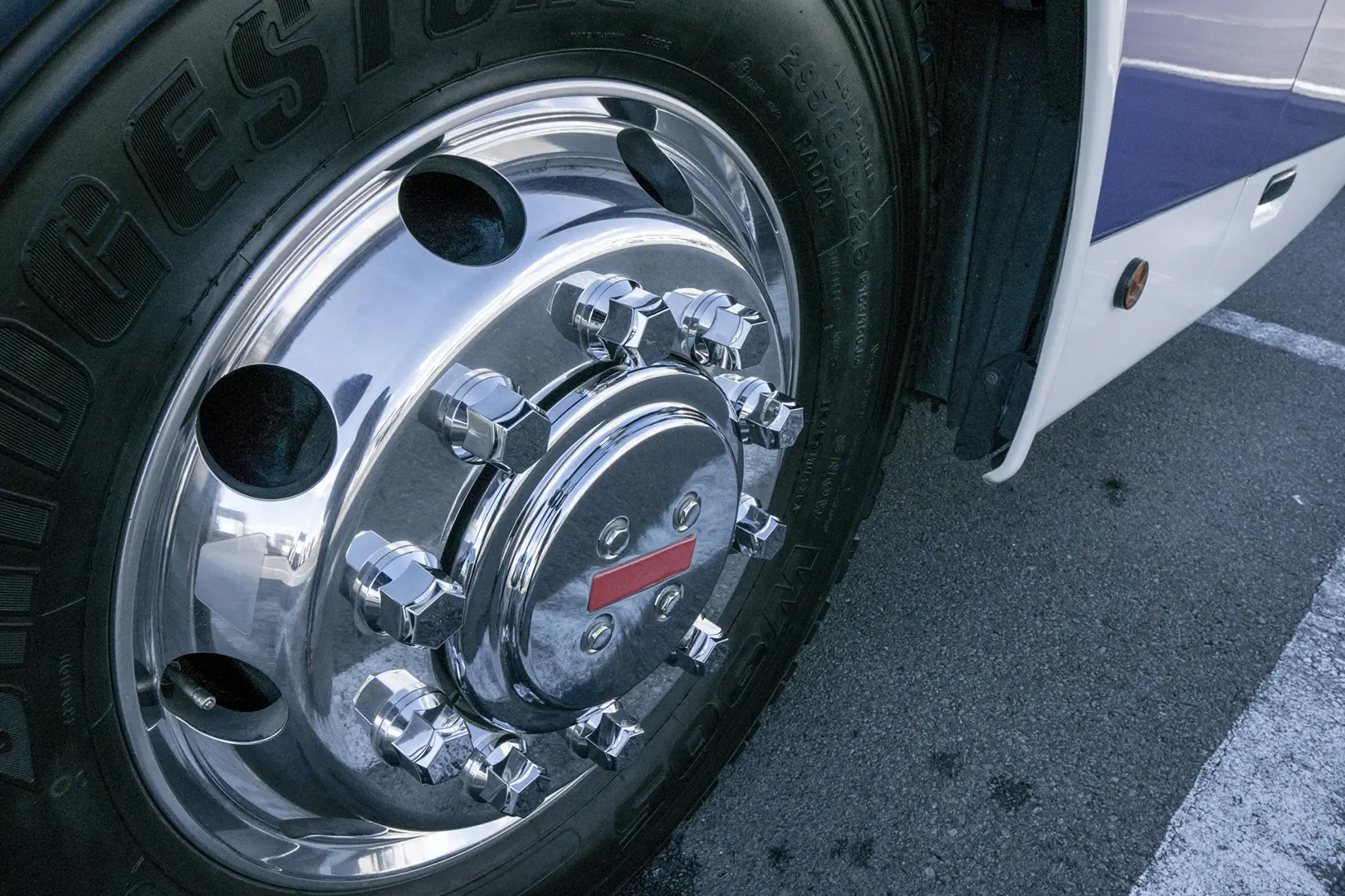 シャトルバスでの行き方も